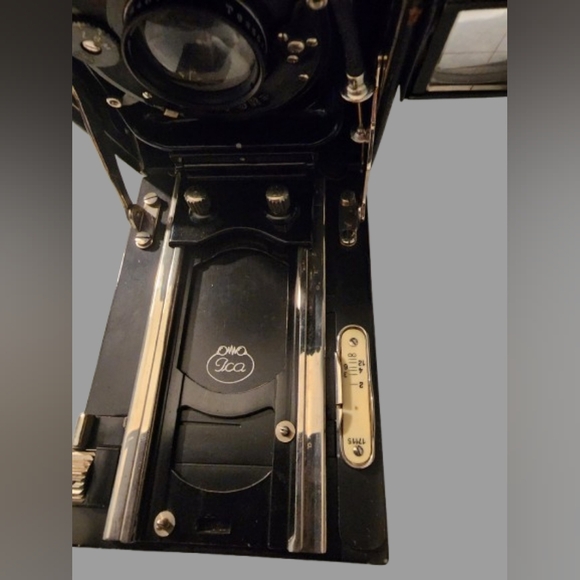 Vintage V. Bittner Breslau Fold Out Camera - Picture 9 of 11